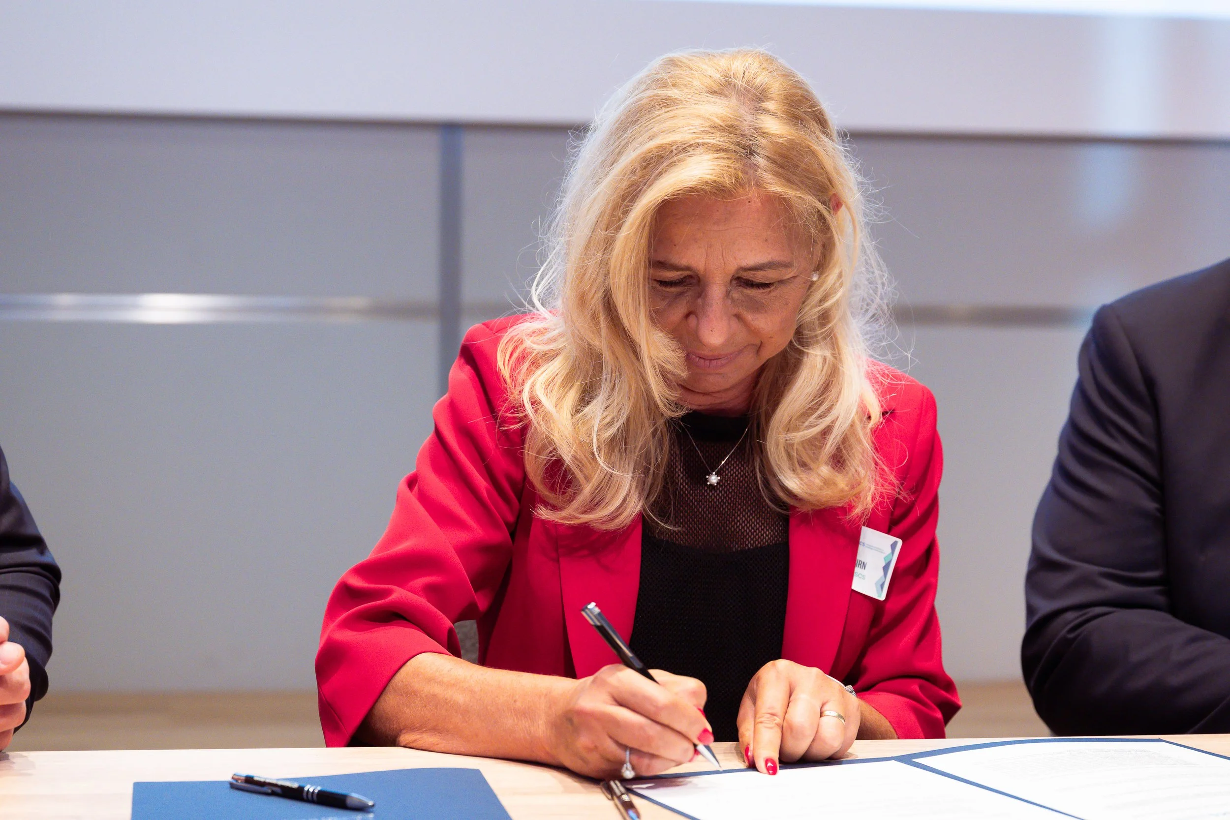 Industry, academia, and government join forces to advance cleanroom technology in slovenia Industry, academia, and government join forces to advance cleanroom technology in slovenia